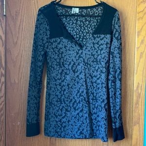 BKE long sleeve shirt